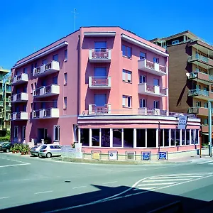 hotel-corallo-pietra-ligure.hotelitalianriviera.com/
